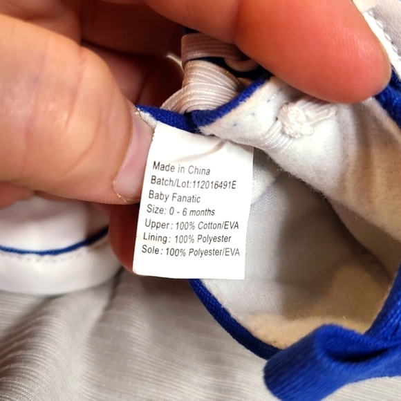 Baby Fanatics Warriors Crib Shoes - Picture 4 of 13